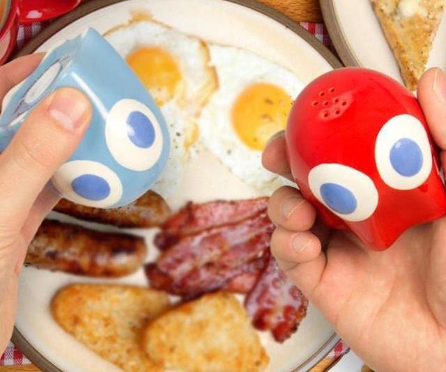 Pac Man Ghost Salt And Pepper Pots